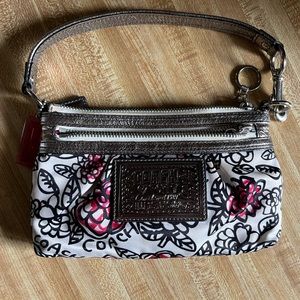 Vintage Coach Poppy Graffiti Daisy Floral Handbag  Black, White, Pink